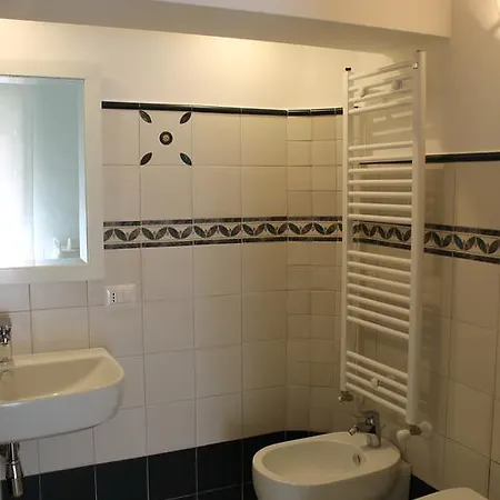 Nino Moro Bed & Breakfast 3*